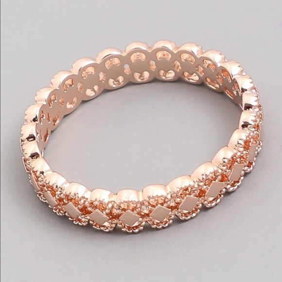 Jewelry - Rose Gold Diamond Shape Band Ring